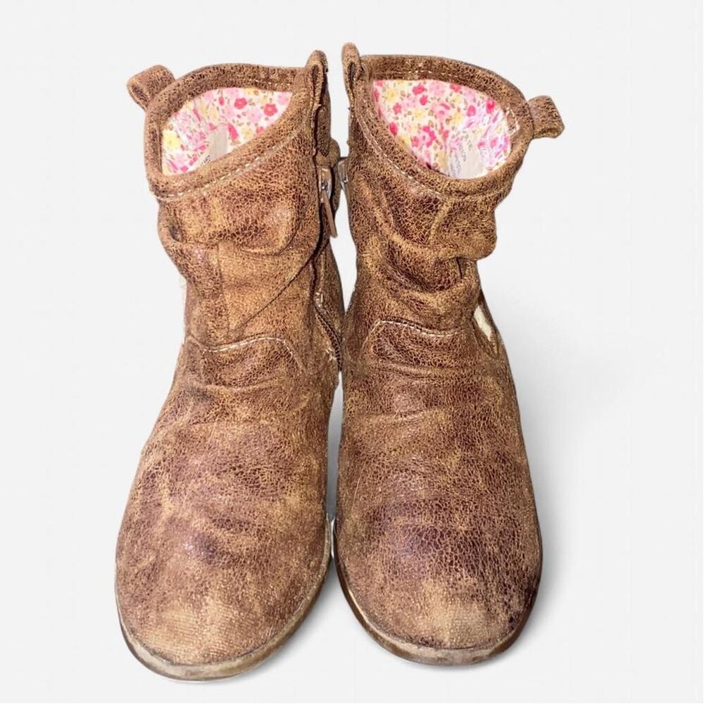 girls brown cowgirl Boots with floral lining